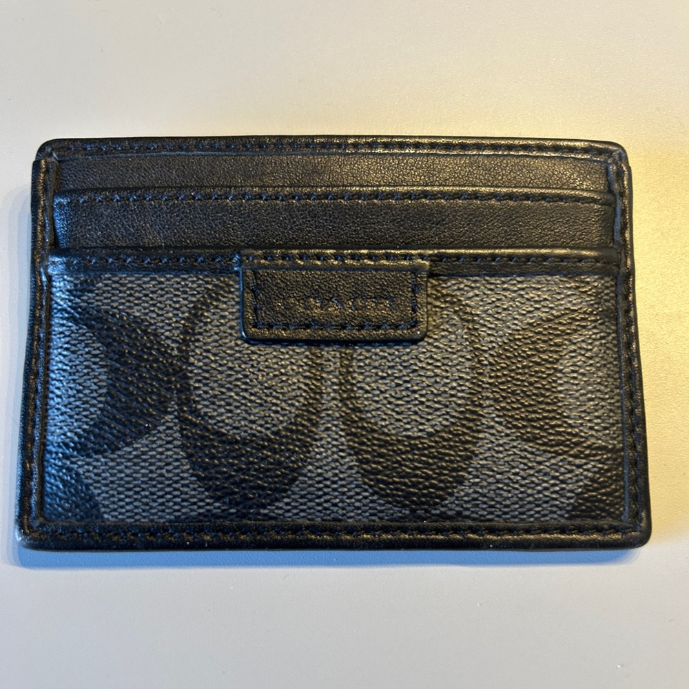 Coach Signature Black Card Holder
